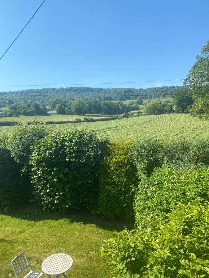 Bewerley Hall Farm Bed and Breakfast Harrogate Exteriör bild
